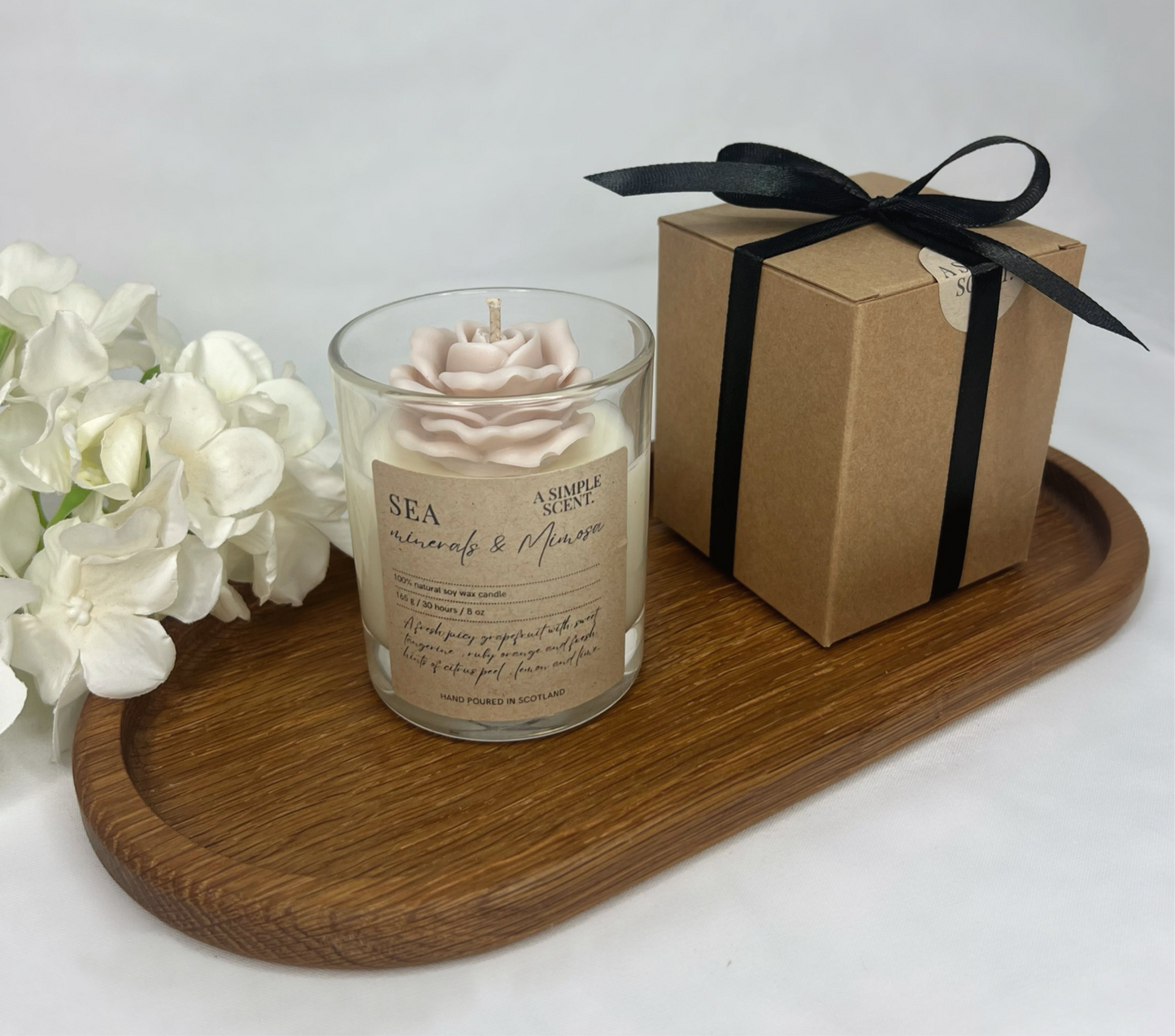 Glass 20cl Candle With Decorative Wax Flower